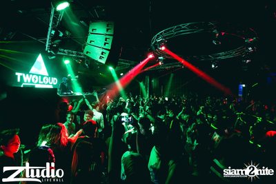 Grey Goose นำเสนอ TGIF : Twoloud ที่ สตูดิโอ ไลฟ์ — photo 59