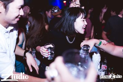 Grey Goose นำเสนอ TGIF : Twoloud ที่ สตูดิโอ ไลฟ์ — photo 67