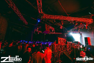 Grey Goose นำเสนอ TGIF : Twoloud ที่ สตูดิโอ ไลฟ์ — photo 95