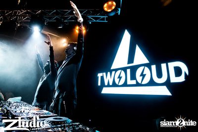 Grey Goose นำเสนอ TGIF : Twoloud ที่ สตูดิโอ ไลฟ์ — photo 100