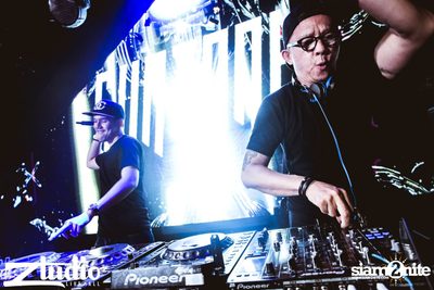 Grey Goose นำเสนอ TGIF : Twoloud ที่ สตูดิโอ ไลฟ์ — photo 110