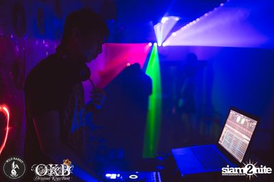 Container Room Party กับทีม OKB ที่ ไวลด์ แร็บบิท — photo 24