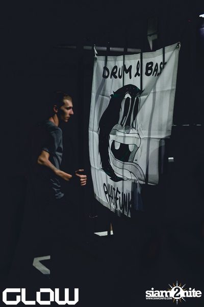 Phatfunk x Zoo Studio feat. Sam Binga at Glow Nightclub — photo 64