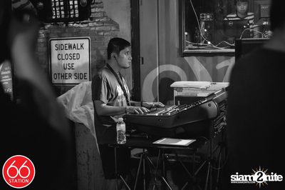 คอนเสิร์ต 25 Hours ที่ร้าน 66 สเตชั่น, เอกมัย-รามอินทรา — photo 33