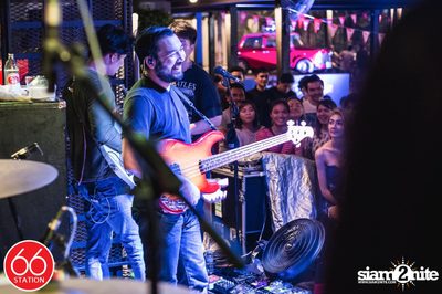 คอนเสิร์ต 25 Hours ที่ร้าน 66 สเตชั่น, เอกมัย-รามอินทรา — photo 43