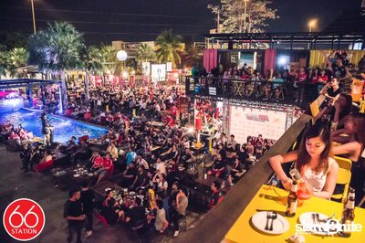 คอนเสิร์ต 25 Hours ที่ร้าน 66 สเตชั่น, เอกมัย-รามอินทรา — photo 126
