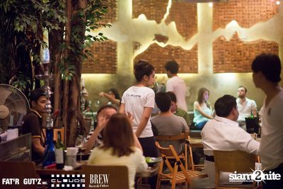 Seenspace Invasion ที่ร้าน Clouds, Fat'R Gut'z และ BREW Beers & Ciders — photo 10