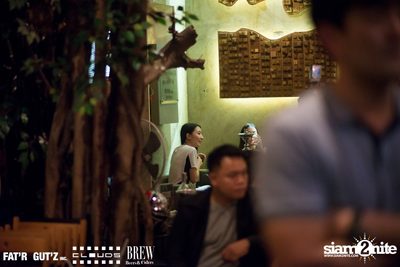 Seenspace Invasion ที่ร้าน Clouds, Fat'R Gut'z และ BREW Beers & Ciders — photo 12