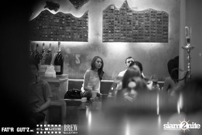 Seenspace Invasion ที่ร้าน Clouds, Fat'R Gut'z และ BREW Beers & Ciders — photo 15