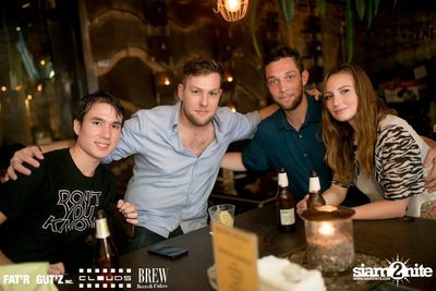 Seenspace Invasion ที่ร้าน Clouds, Fat'R Gut'z และ BREW Beers & Ciders — photo 26