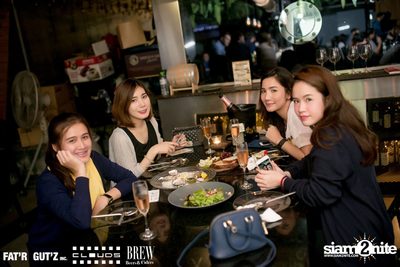 Seenspace Invasion ที่ร้าน Clouds, Fat'R Gut'z และ BREW Beers & Ciders — photo 27