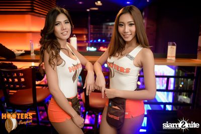 Hooters Bangkok Grand Opening at Four Points by Sheraton — photo 3