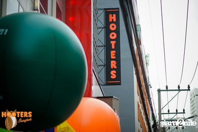 Hooters Bangkok Grand Opening at Four Points by Sheraton — photo 22