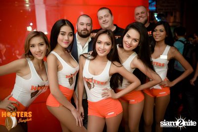 Hooters Bangkok Grand Opening at Four Points by Sheraton — photo 97