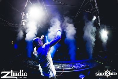 Johnnie Walker เสนอ Carnage & Kronic ที่ สตูดิโอ ไลฟ์ ฮอลล์ — photo 1