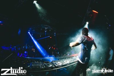Johnnie Walker เสนอ Carnage & Kronic ที่ สตูดิโอ ไลฟ์ ฮอลล์ — photo 2