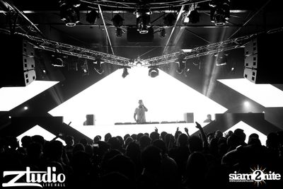 Johnnie Walker เสนอ Carnage & Kronic ที่ สตูดิโอ ไลฟ์ ฮอลล์ — photo 16
