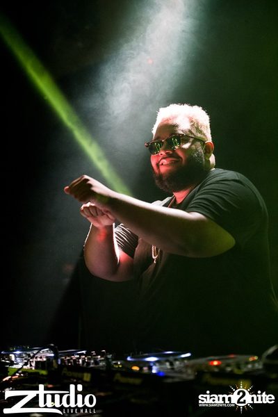 Johnnie Walker เสนอ Carnage & Kronic ที่ สตูดิโอ ไลฟ์ ฮอลล์ — photo 124