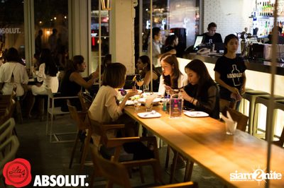 ABSOLUT & La Femme present Girl's Night Out at Badmotel — photo 14