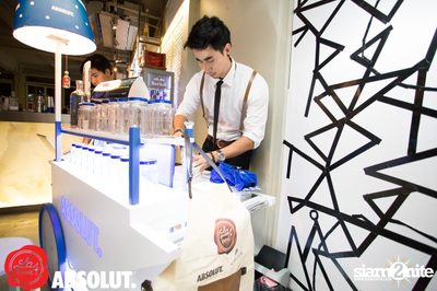 ABSOLUT & La Femme present Girl's Night Out at Badmotel — photo 76