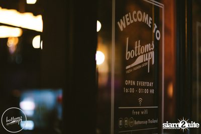 Saturday Night at BottomsUp, Thonglor — photo 2