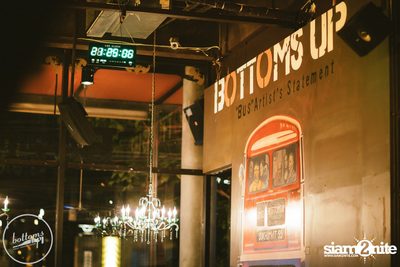 Saturday Night at BottomsUp, Thonglor — photo 6