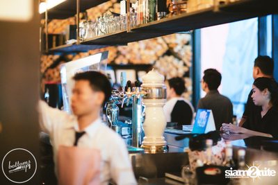 Saturday Night at BottomsUp, Thonglor — photo 33