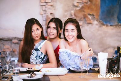 Saturday Night at BottomsUp, Thonglor — photo 40