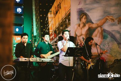 Saturday Night at BottomsUp, Thonglor — photo 48