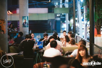 Saturday Night at BottomsUp, Thonglor — photo 56