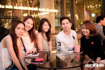 Saturday Night at BottomsUp, Thonglor — photo 94