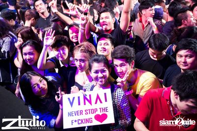 Grey Goose เสนอ TGIF : VINAI ที่ สตูดิโอ ไลฟ์ ฮอลล์ — photo 13