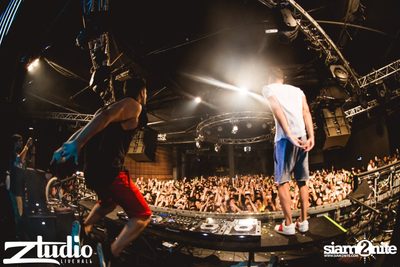 Grey Goose เสนอ TGIF : VINAI ที่ สตูดิโอ ไลฟ์ ฮอลล์ — photo 38