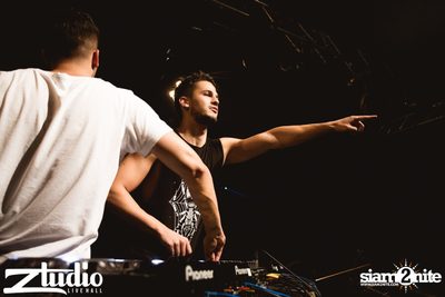 Grey Goose เสนอ TGIF : VINAI ที่ สตูดิโอ ไลฟ์ ฮอลล์ — photo 45