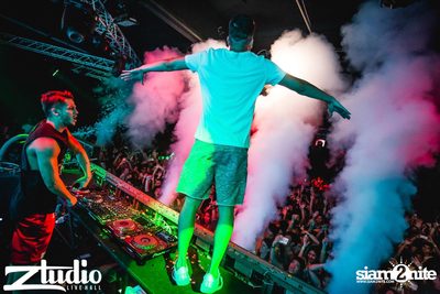 Grey Goose เสนอ TGIF : VINAI ที่ สตูดิโอ ไลฟ์ ฮอลล์ — photo 49