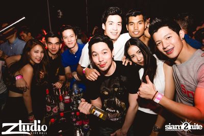 Grey Goose เสนอ TGIF : VINAI ที่ สตูดิโอ ไลฟ์ ฮอลล์ — photo 69