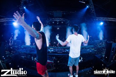 Grey Goose เสนอ TGIF : VINAI ที่ สตูดิโอ ไลฟ์ ฮอลล์ — photo 81