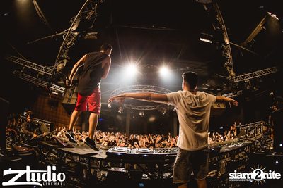 Grey Goose เสนอ TGIF : VINAI ที่ สตูดิโอ ไลฟ์ ฮอลล์ — photo 103