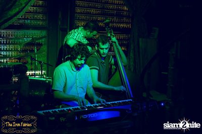 The Speakeasies’ Swing Band Live ที่ ดิ ไอรอน แฟรี่ — photo 38