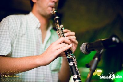 The Speakeasies’ Swing Band Live ที่ ดิ ไอรอน แฟรี่ — photo 100