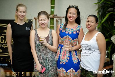 Soundset Sundays at Superflow City Beach Club — photo 36