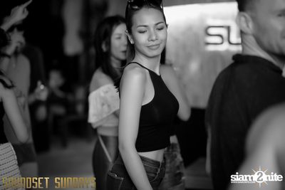Soundset Sundays at Superflow City Beach Club — photo 66