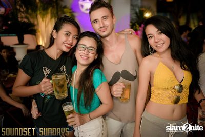 Soundset Sundays at Superflow City Beach Club — photo 117