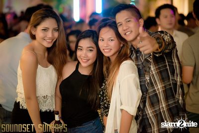 Soundset Sundays at Superflow City Beach Club — photo 119