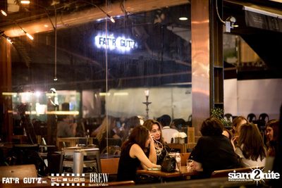 Seenspace Invasion ที่ร้าน Clouds, Fat'R Gut'z และ BREW Beers & Ciders — photo 4