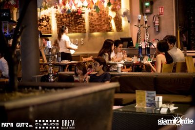 Seenspace Invasion ที่ร้าน Clouds, Fat'R Gut'z และ BREW Beers & Ciders — photo 5