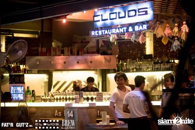 Seenspace Invasion ที่ร้าน Clouds, Fat'R Gut'z และ BREW Beers & Ciders — photo 11