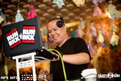 Seenspace Invasion ที่ร้าน Clouds, Fat'R Gut'z และ BREW Beers & Ciders — photo 18