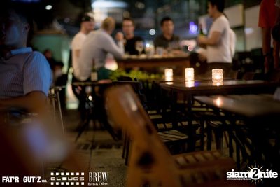 Seenspace Invasion ที่ร้าน Clouds, Fat'R Gut'z และ BREW Beers & Ciders — photo 22