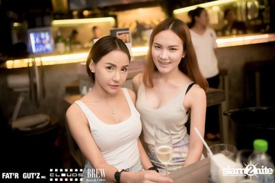 Seenspace Invasion ที่ร้าน Clouds, Fat'R Gut'z และ BREW Beers & Ciders — photo 33